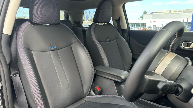 MINI Cooper 2.0 S Exclusive 3dr Auto Petrol Hatchback